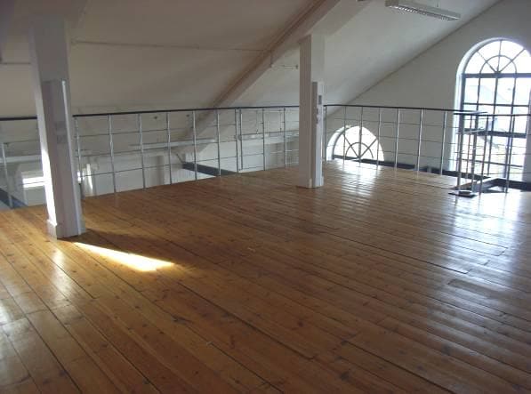 2A Rathmore Rd, London for lease - Interior Photo - Image 2 of 4