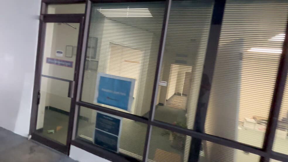 4809 E Busch Blvd, Tampa, FL for lease - Commercial Listing Video - Image 2 of 12