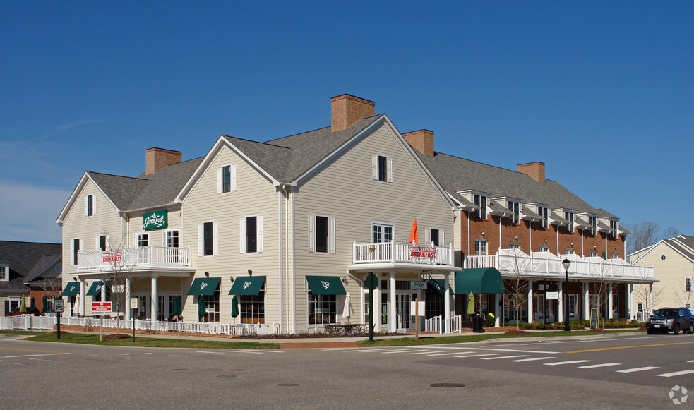 4345 New Town Ave, Williamsburg, VA for lease - Primary Photo - Image 1 of 8
