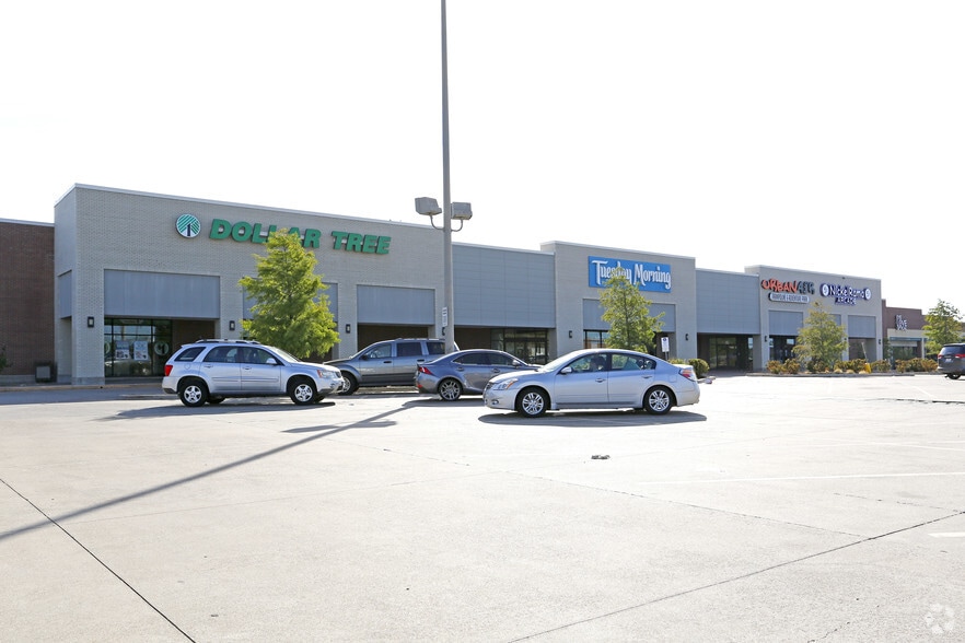 3046 Lavon Dr, Garland, TX for lease - Primary Photo - Image 1 of 12
