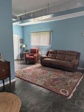 9012 N Dixie Dr, Dayton, OH for lease Interior Photo- Image 2 of 9