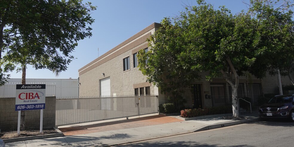 11636 Goldring Rd, Arcadia, CA à louer - Photo du bâtiment - Image 2 de 7