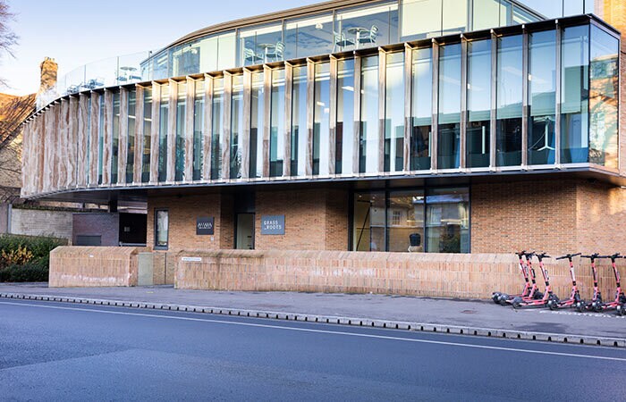 46 Woodstock Rd, Oxford à louer - Photo du bâtiment - Image 1 de 1
