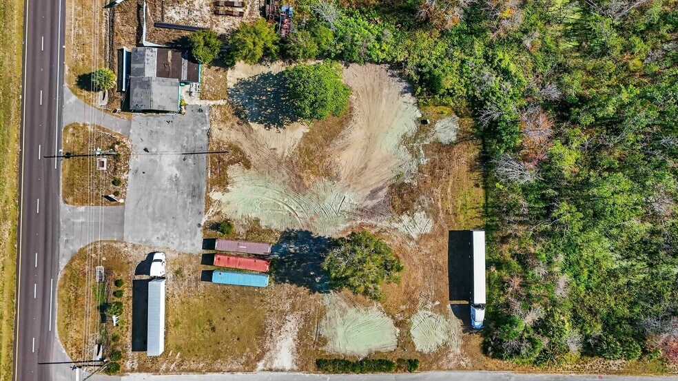 576 E International Speedway Blvd, Deland, FL à vendre - Photo du bâtiment - Image 3 de 3