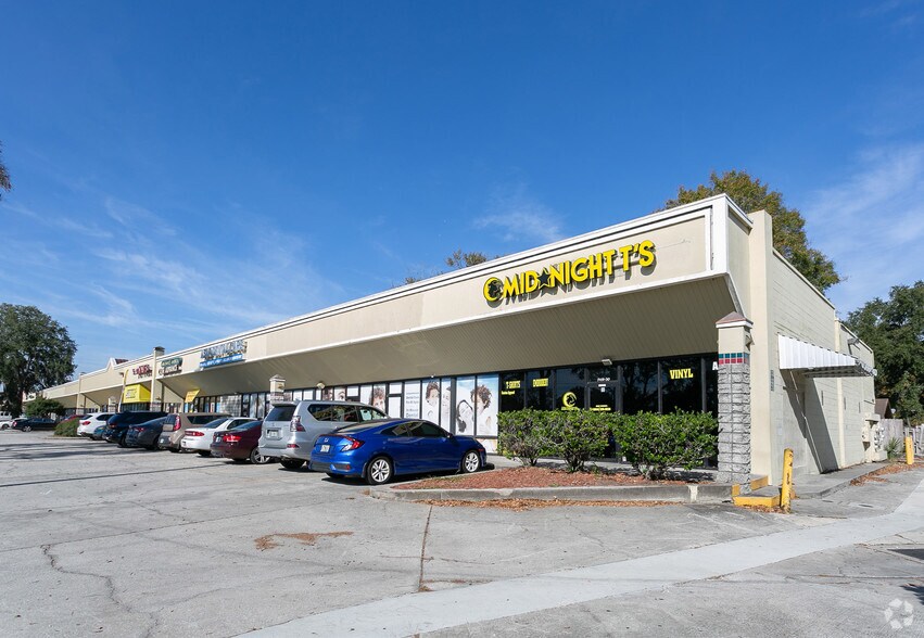 7445 103rd St, Jacksonville, FL à louer - Photo principale - Image 3 de 14