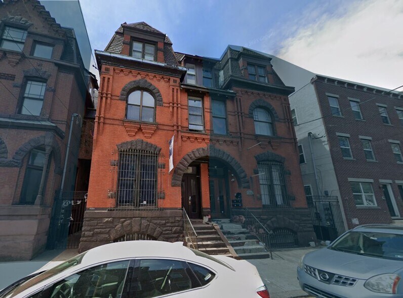 1520 N 17th St, Philadelphia, PA for sale - Primary Photo - Image 1 of 1