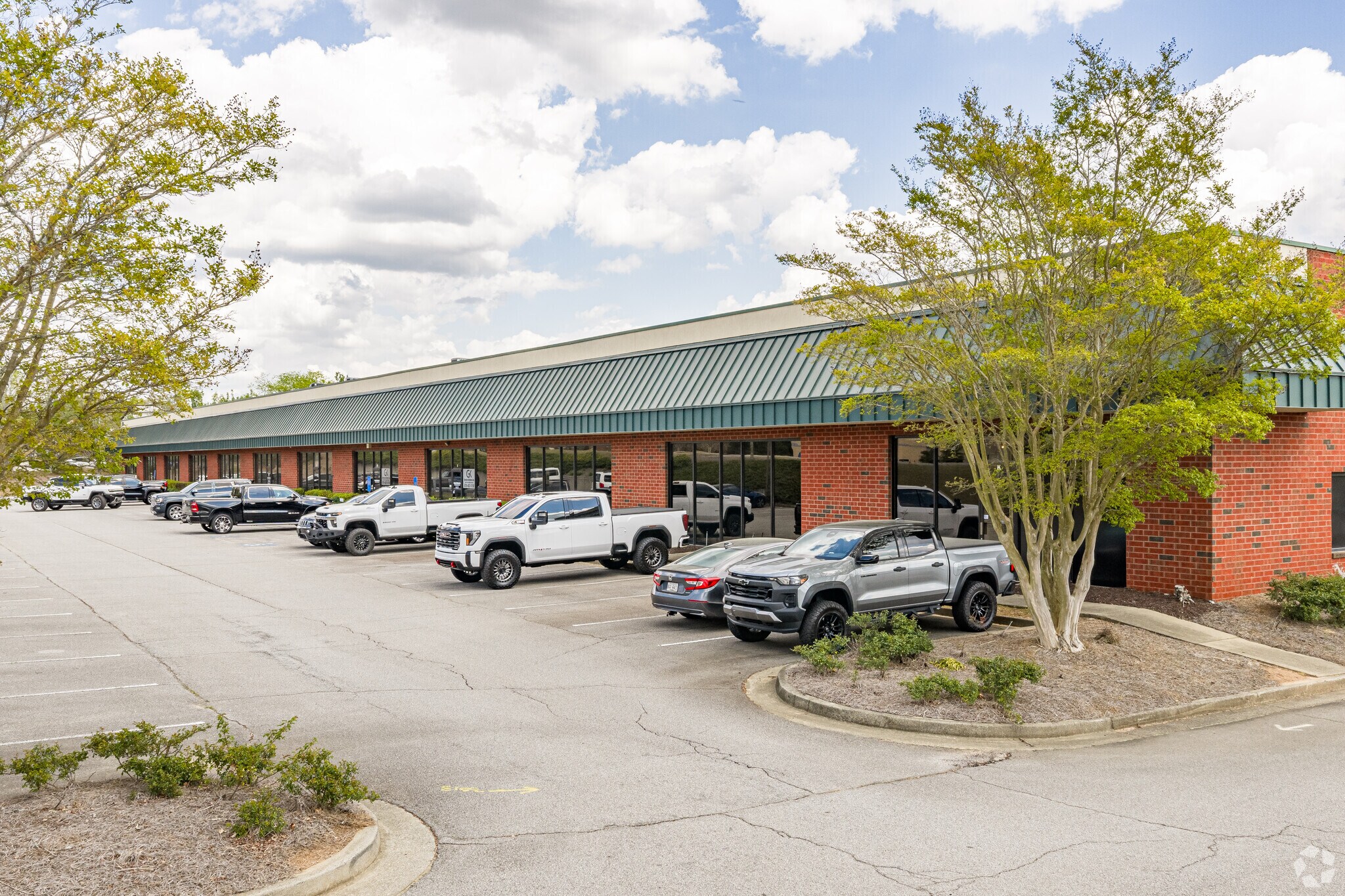 5089 Bristol Industrial Way, Buford, GA à louer Photo principale- Image 1 de 4