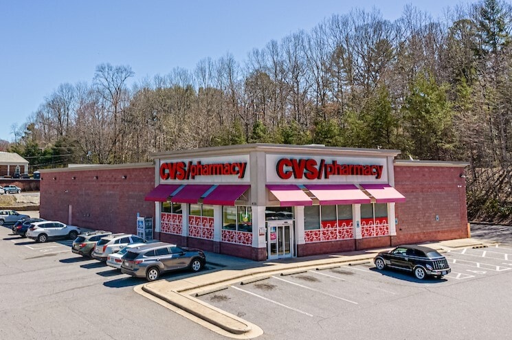 425 W State St, Black Mountain, NC for sale - Building Photo - Image 1 of 16