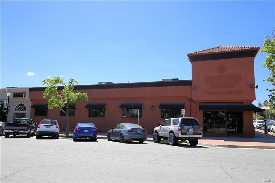 800 11th St, Paso Robles, CA for sale - Primary Photo - Image 1 of 9