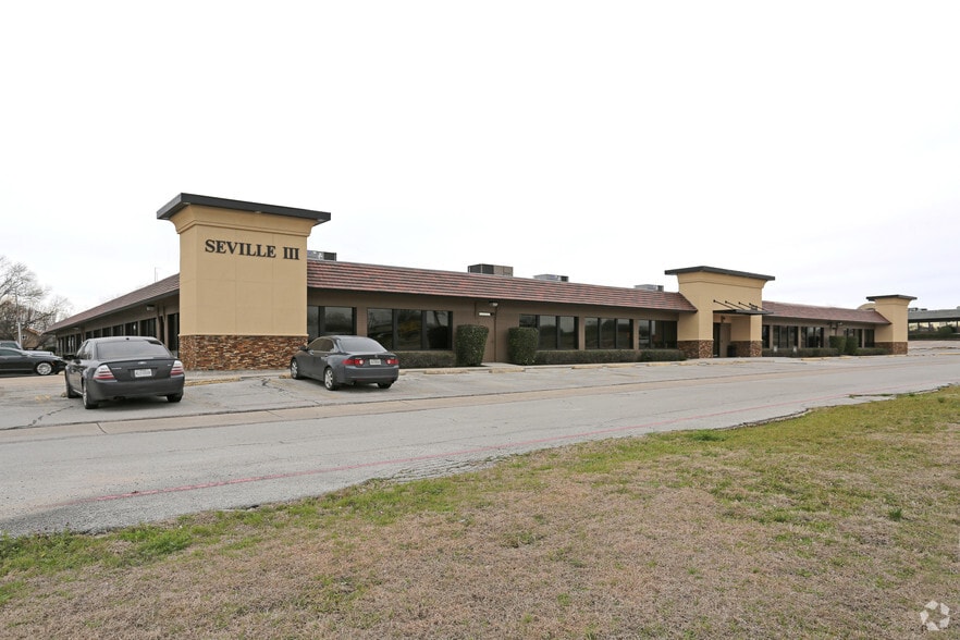 3218 Interstate 30, Mesquite, TX for lease - Building Photo - Image 1 of 3
