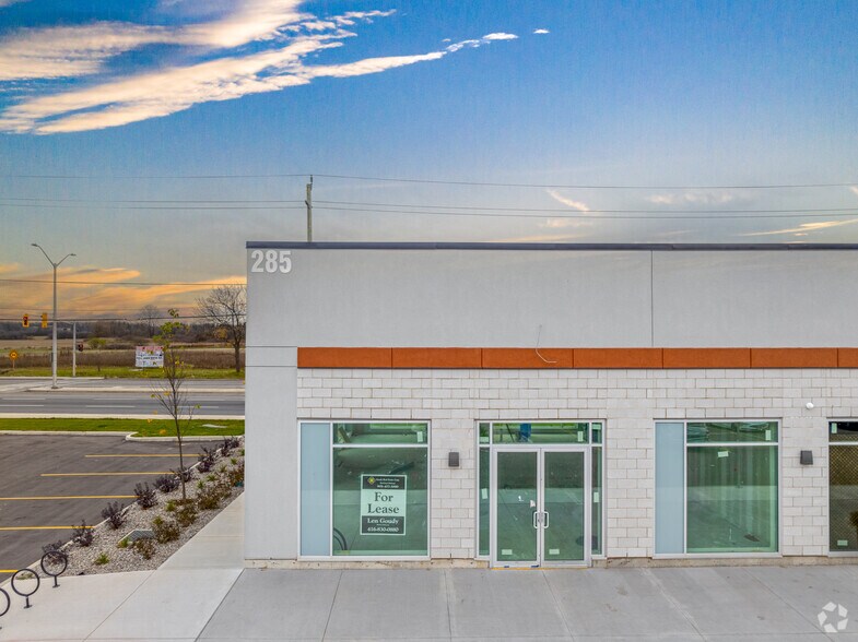 Upper Centennial Pky, Hamilton, ON à louer - Photo du bâtiment - Image 2 de 24