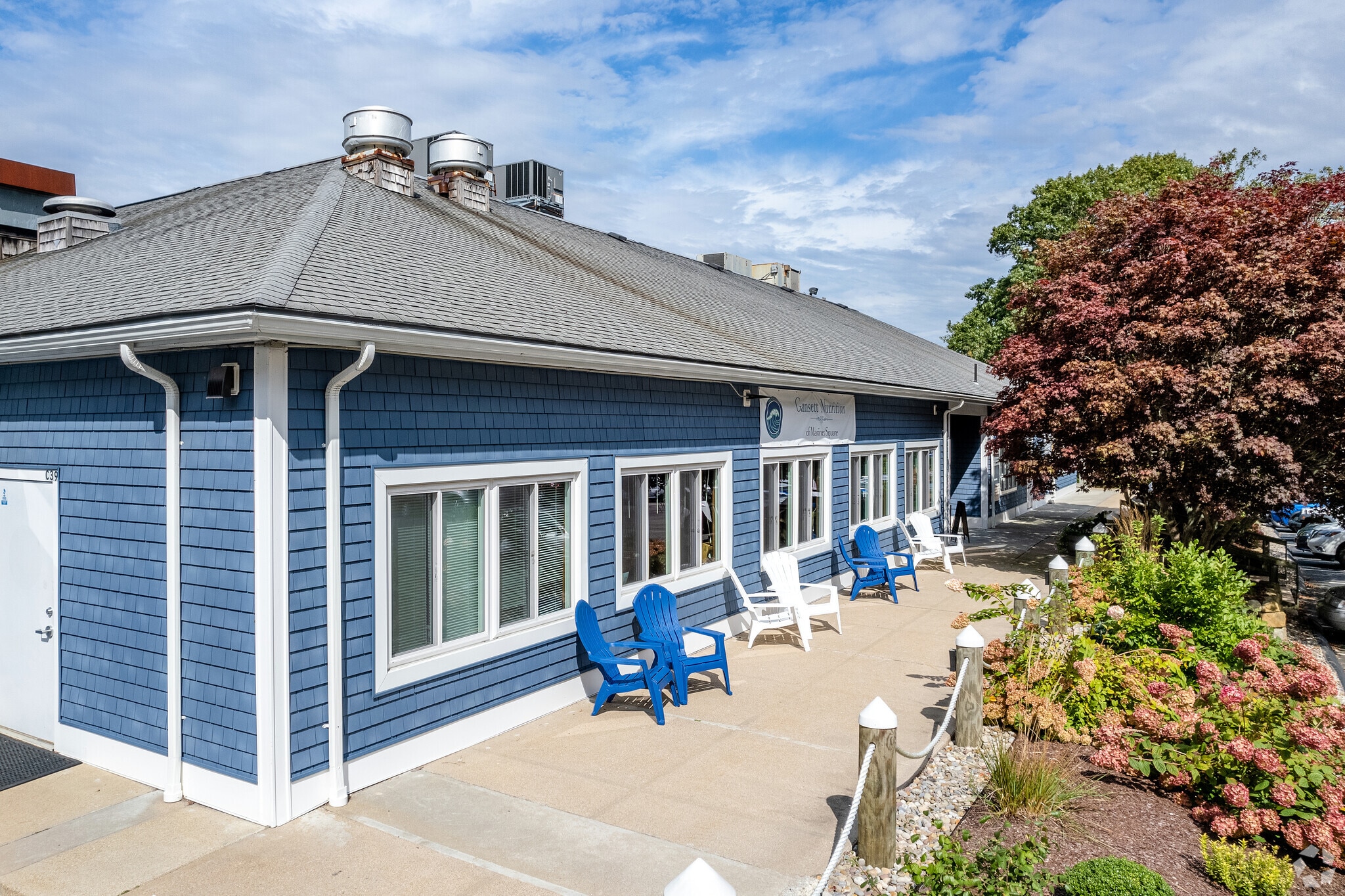 140 Point Judith Rd, Narragansett, RI for sale Primary Photo- Image 1 of 161