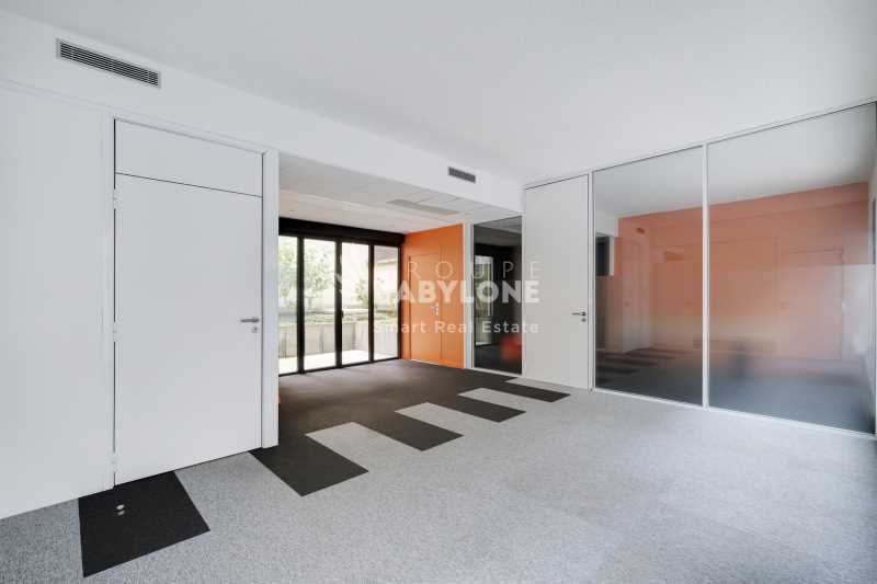 21-23 Rue Saint-Pierre, Neuilly-sur-Seine à louer - Photo intérieure - Image 3 de 7