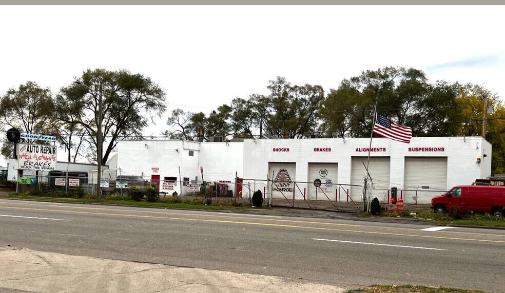 17711 Van Dyke St, Detroit, MI à vendre - Photo du bâtiment - Image 3 de 9