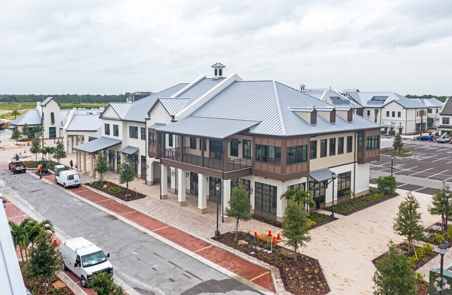 1561 Lakefront Dr, Lakewood Ranch, FL à louer - Photo principale - Image 3 de 6