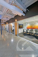 326 E 4th St, Royal Oak, MI for lease Interior Photo- Image 2 of 7