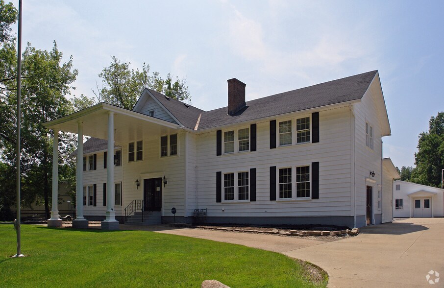 680 Moore Rd, Avon Lake, OH à louer - Photo du bâtiment - Image 3 de 5