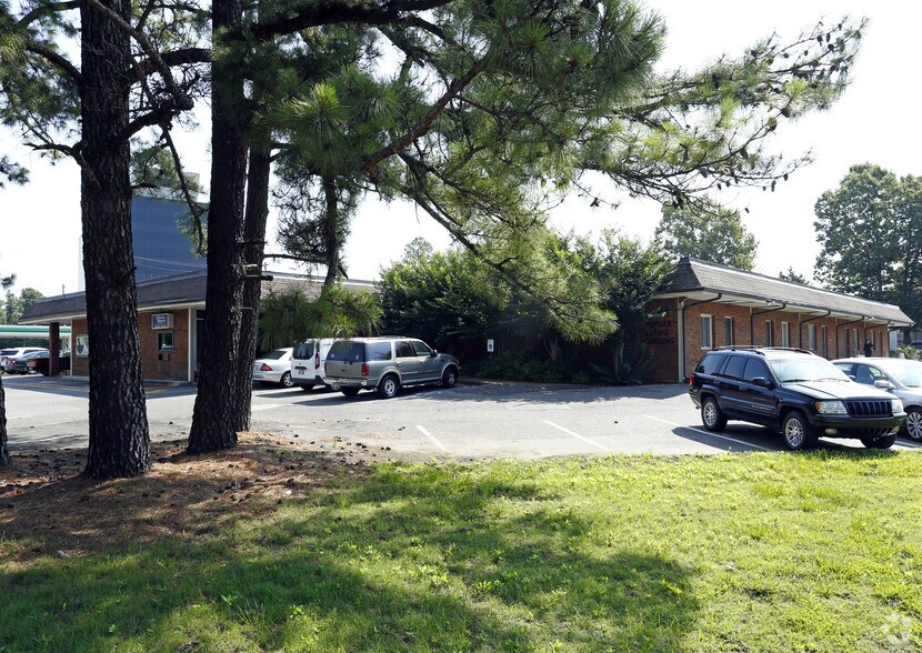 920 Estate Dr, Memphis, TN à vendre - Photo du bâtiment - Image 3 de 3
