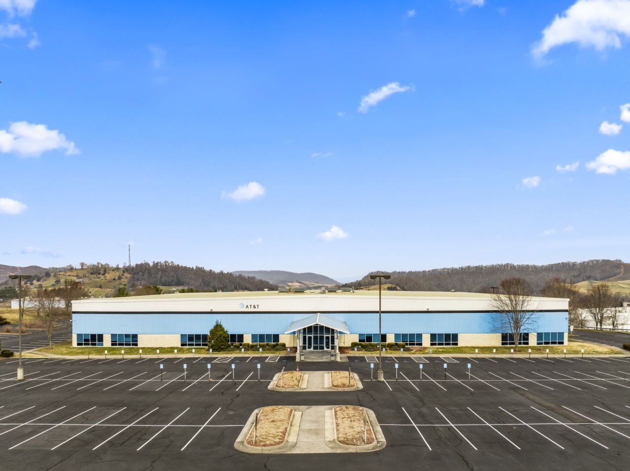 978 Regional Park Rd, Lebanon, VA for sale Building Photo- Image 1 of 25