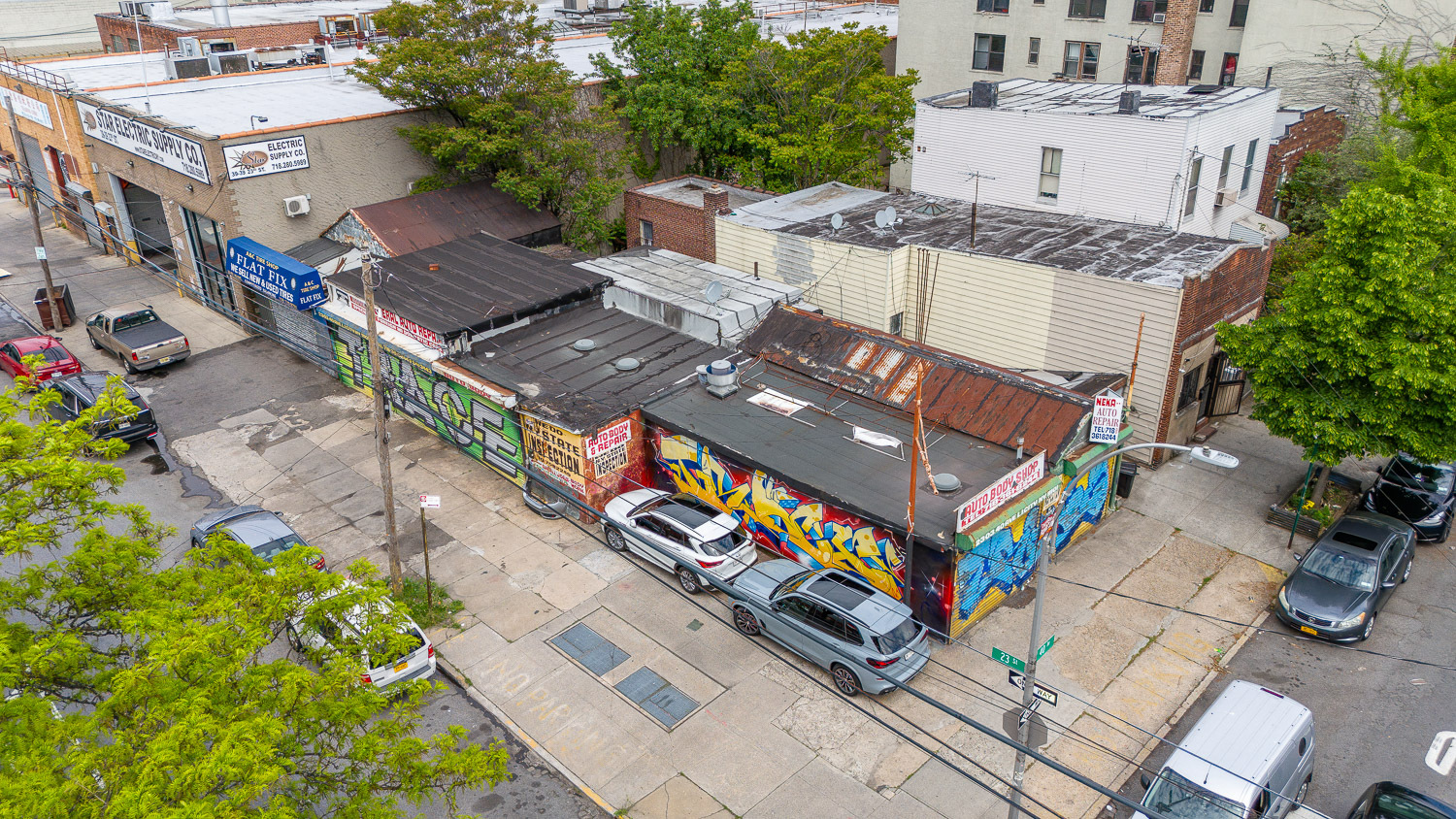 2303 40th Ave, Long Island City, NY for sale Primary Photo- Image 1 of 12