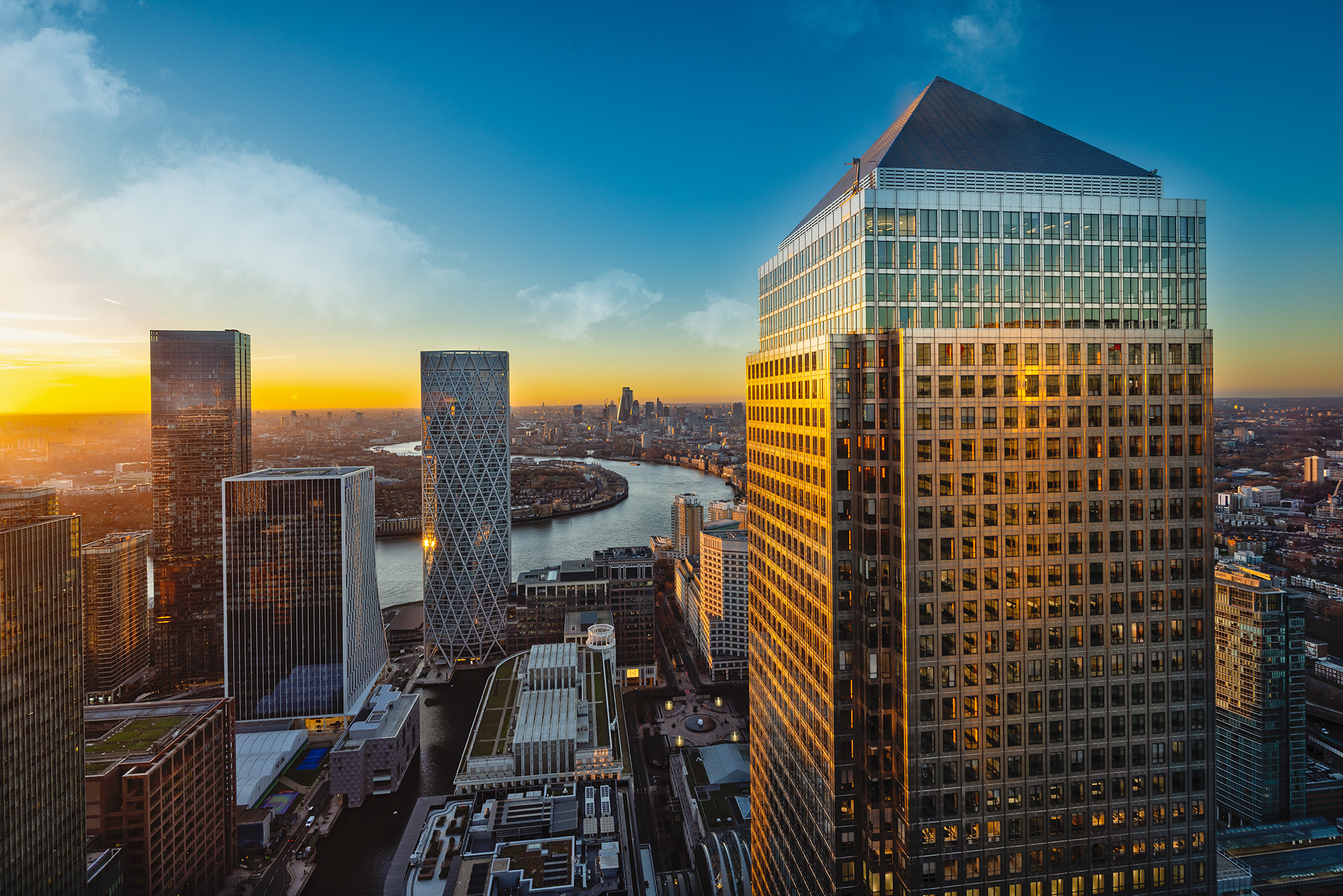 1 Canada Sq, London à louer Photo du b timent- Image 1 de 17