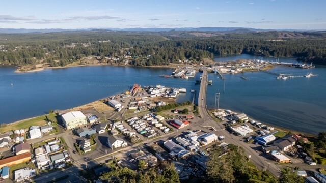 63308 Boat Basin Rd, Charleston, OR à vendre - Photo principale - Image 1 de 1