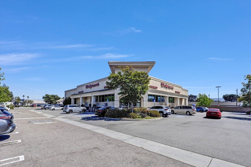 2976 Sepulveda Blvd, Torrance, CA à vendre - Photo du bâtiment - Image 1 de 10