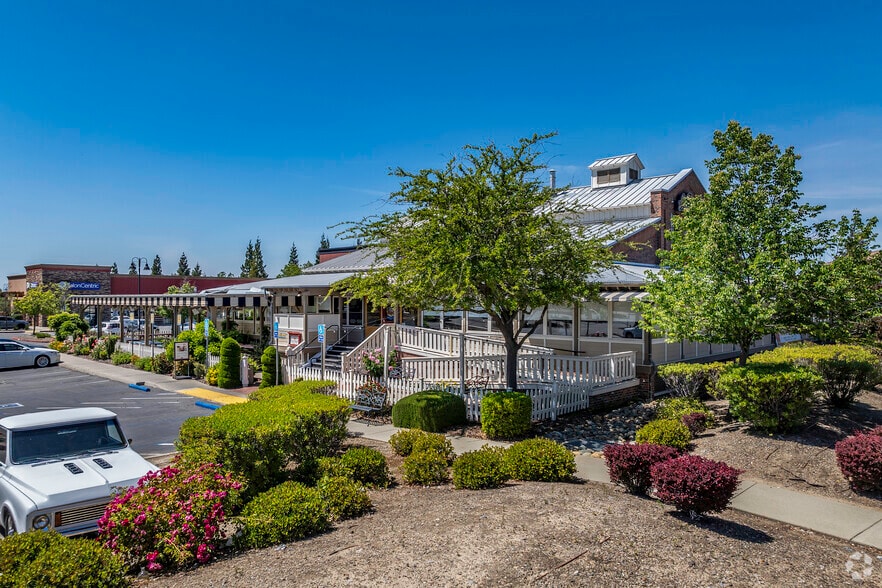 6600-6704 Lone Tree Blvd, Rocklin, CA for lease - Building Photo - Image 2 of 31