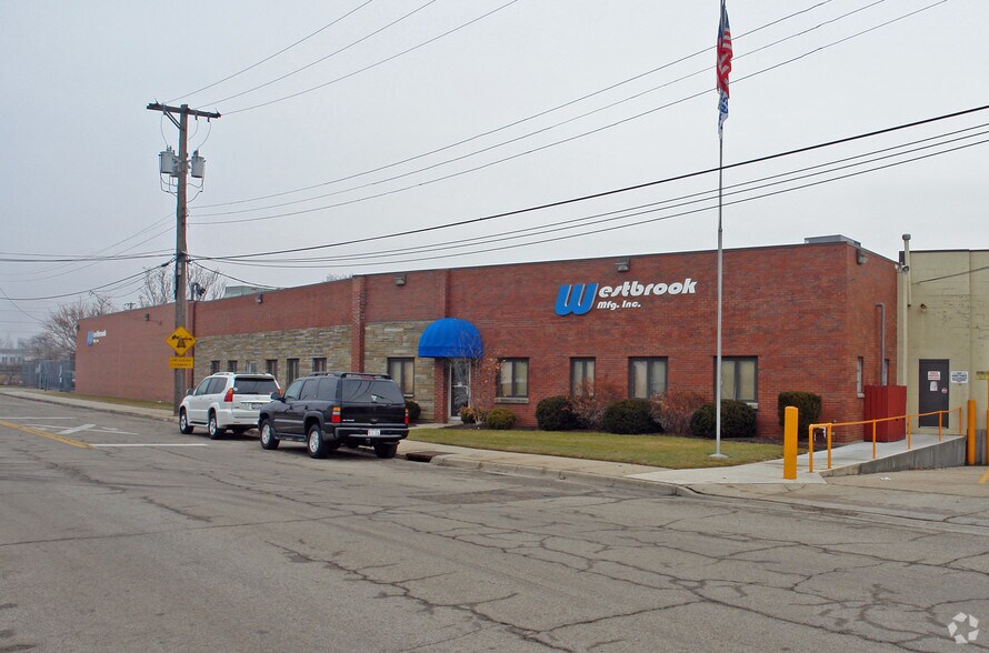 600 N Irwin St, Dayton, OH à vendre - Photo du bâtiment - Image 2 de 9