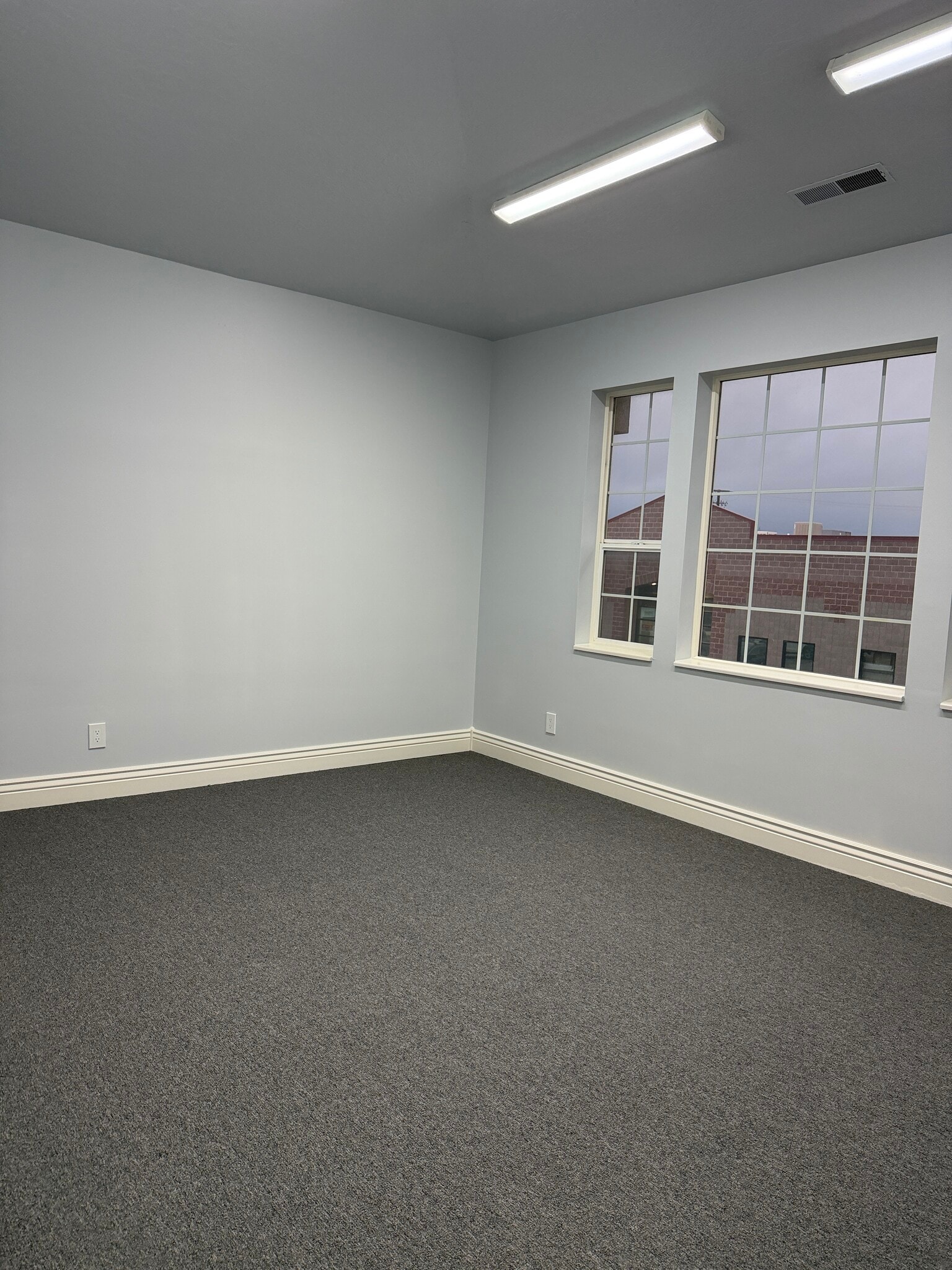 2708-2722 S Redwood Rd, Salt Lake City, UT for lease Interior Photo- Image 1 of 5