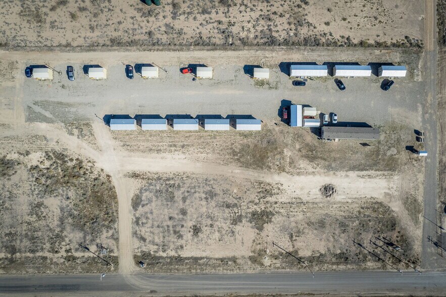158 Co Road 404, Pecos, TX à vendre - Photo du bâtiment - Image 2 de 23
