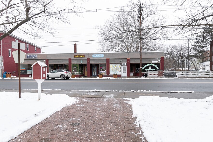 10 Market St, Belvidere, NJ à vendre - Photo du bâtiment - Image 2 de 26