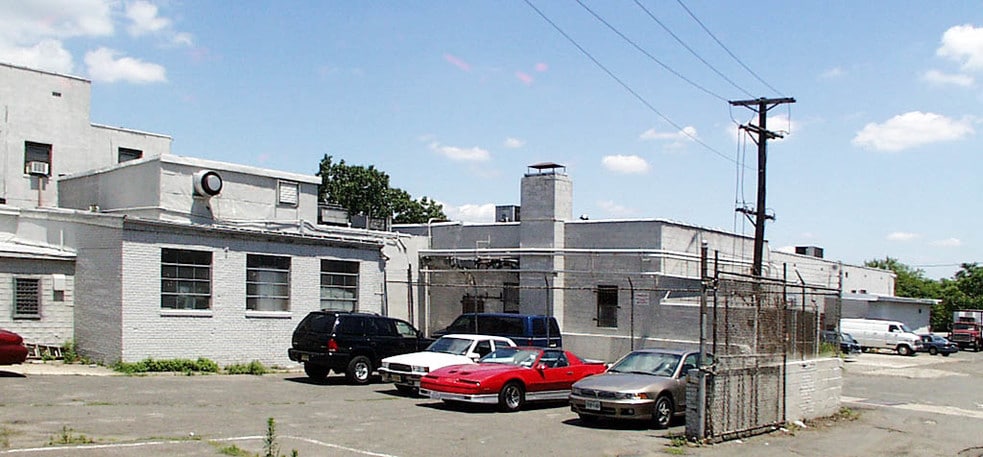 260 Secaucus Rd, Secaucus, NJ for lease - Primary Photo - Image 1 of 6