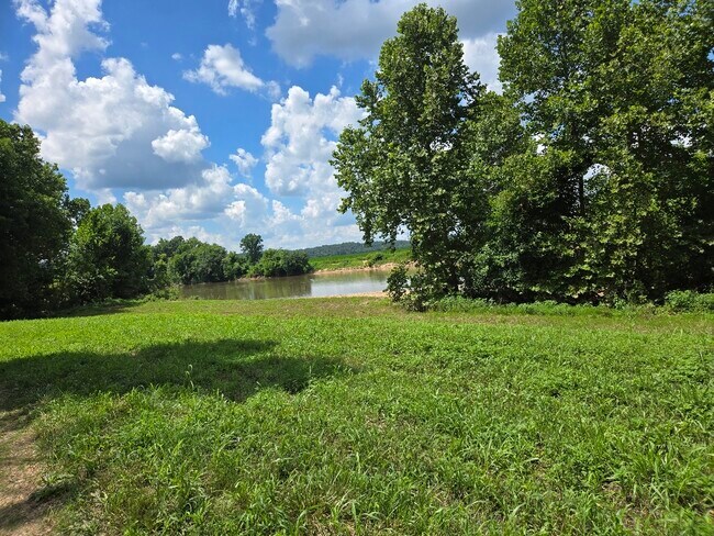 Plus de détails pour 20765 State Highway 42, Belle, MO - Terrain à vendre