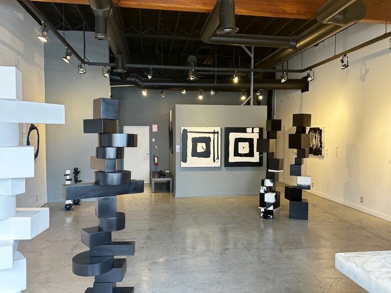 12 W 5th Ave, Vancouver, BC for lease - Building Photo - Image 3 of 6