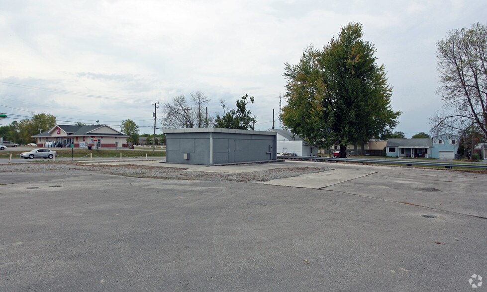 2115 N West St, Lima, OH à vendre - Photo principale - Image 1 de 4