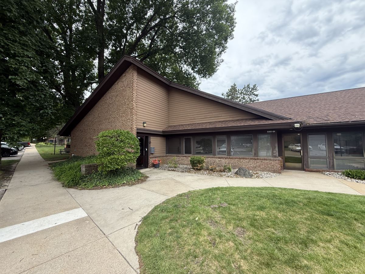 5080-5085 Lovers Ln, Portage, MI for sale Primary Photo- Image 1 of 11