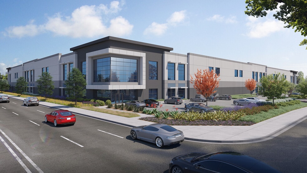 801 S Acacia Ave, Fullerton, CA for lease - Primary Photo - Image 1 of 2