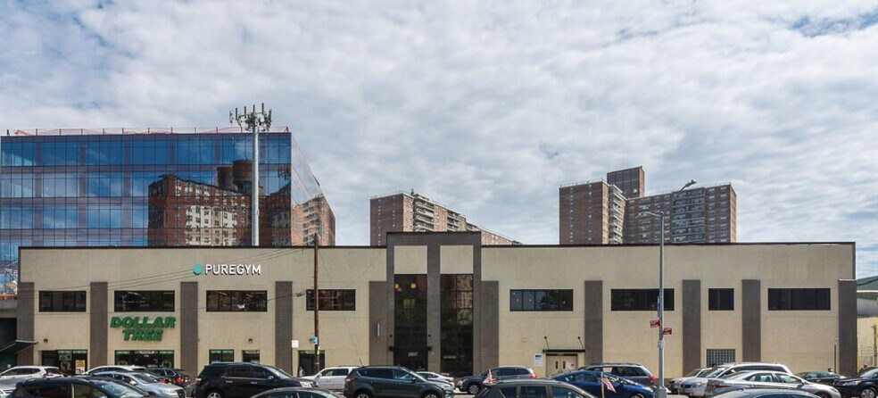 2847-2865 W 8th St, Brooklyn, NY à louer - Photo du bâtiment - Image 2 de 3