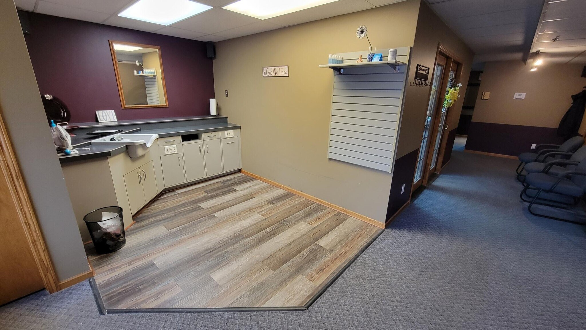 N87W16420 Appleton Ave, Menomonee Falls, WI for lease Interior Photo- Image 1 of 2