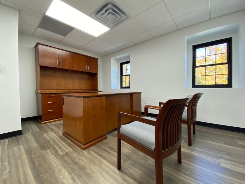 1467 Union Valley Rd, West Milford, NJ à louer - Photo du bâtiment - Image 3 de 16