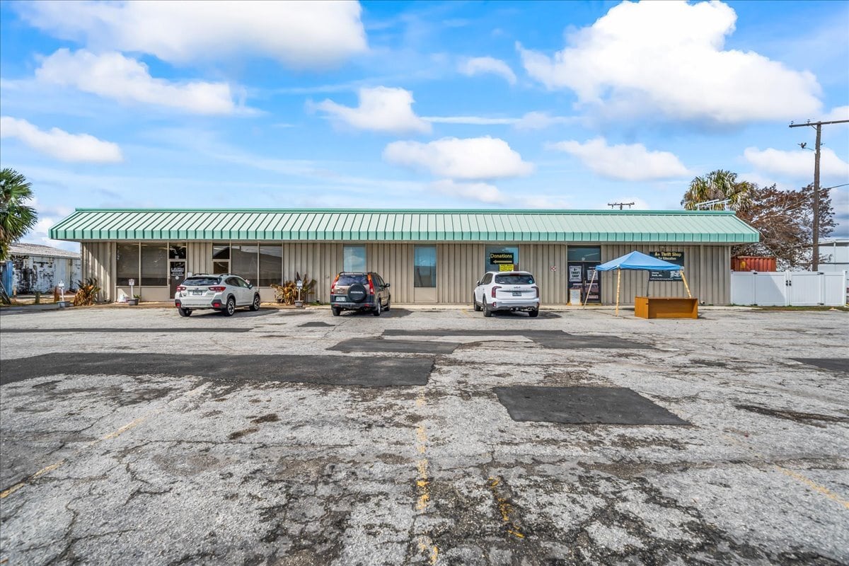 95-99 S Plumosa St, Merritt Island, FL for sale Building Photo- Image 1 of 47