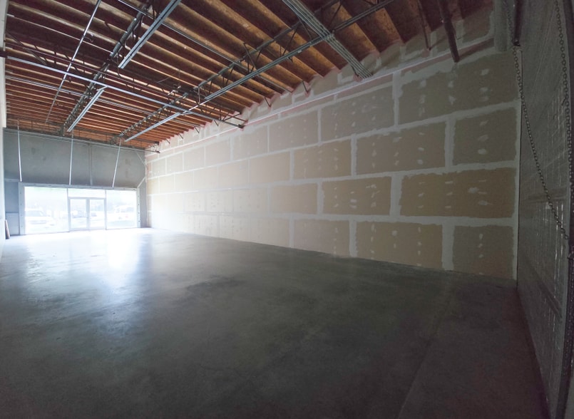 7500 Arroyo Cir, Gilroy, CA à vendre - Photo du bâtiment - Image 3 de 8