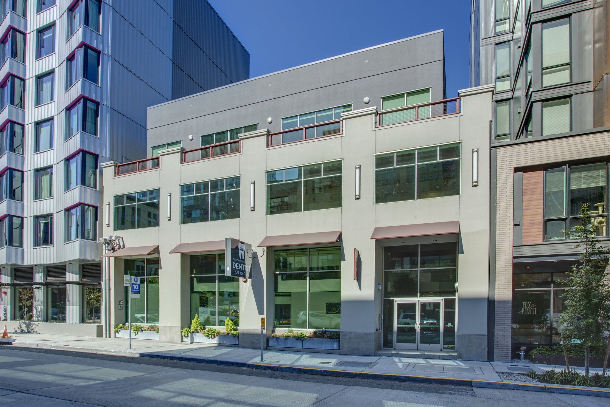 511 Boren Ave N, Seattle, WA à louer Photo principale- Image 1 de 7