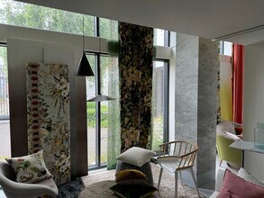 3 Latimer Pl, Londres à louer Photo du bâtiment- Image 1 de 5