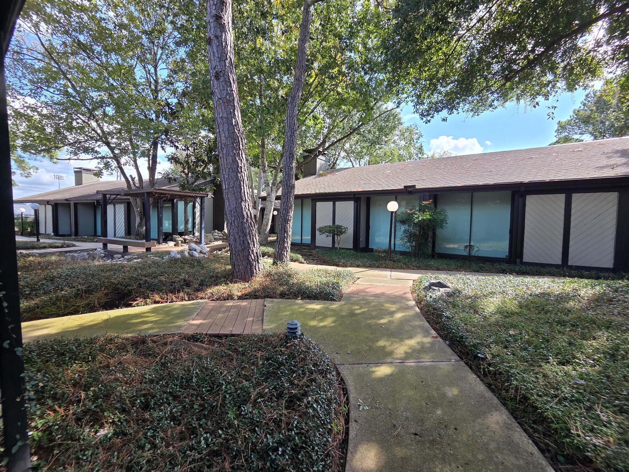 14343 Torrey Chase Blvd, Houston, TX à vendre Photo du bâtiment- Image 1 de 32