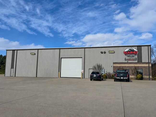 Plus de détails pour 11909 Wheatfield Dr, Hagerstown, MD - Industriel à louer