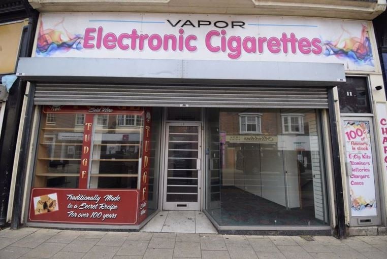 9-11 Bridge St, Bridlington for sale - Building Photo - Image 2 of 3