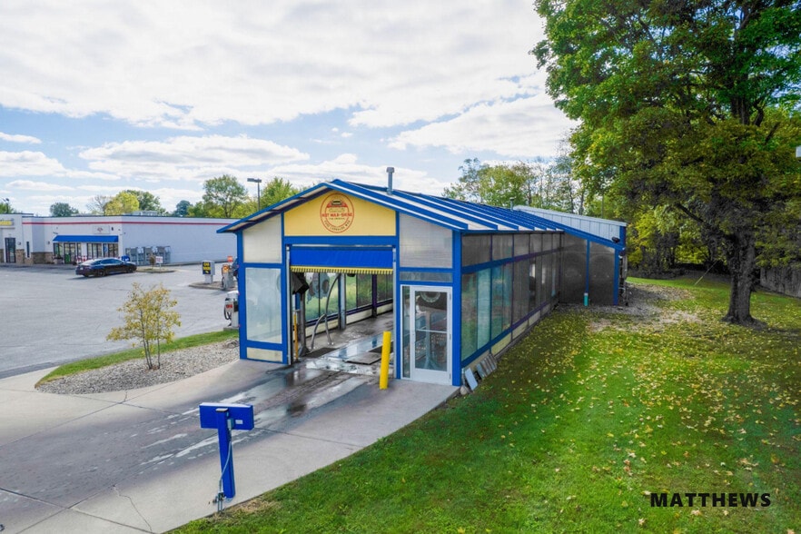 1813 Lincolnway E, Goshen, IN for sale - Building Photo - Image 2 of 3