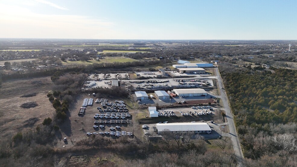 659 Martin Duke Rd, Van Alstyne, TX à louer - Photo du bâtiment - Image 2 de 45